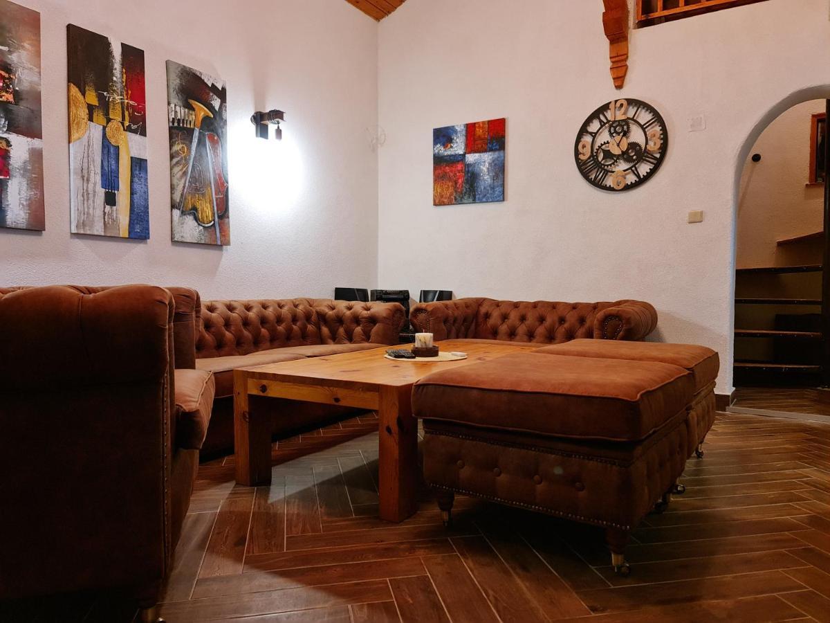 Къща За Гости Каза Роза - Swiss Style Chalet Casa Rosa Guest House Kjustendil Esterno foto
